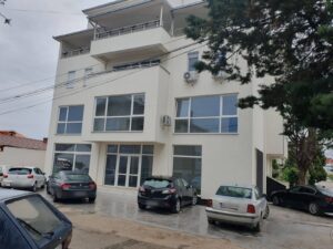 Се продава деловен простор во центарот на Гевгелија, спроти Аполонија